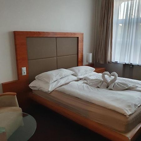 Hotel Jerabek Prague Ngoại thất bức ảnh
