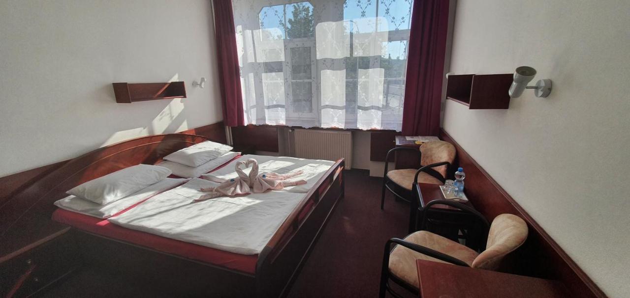Hotel Jerabek Prague Ngoại thất bức ảnh