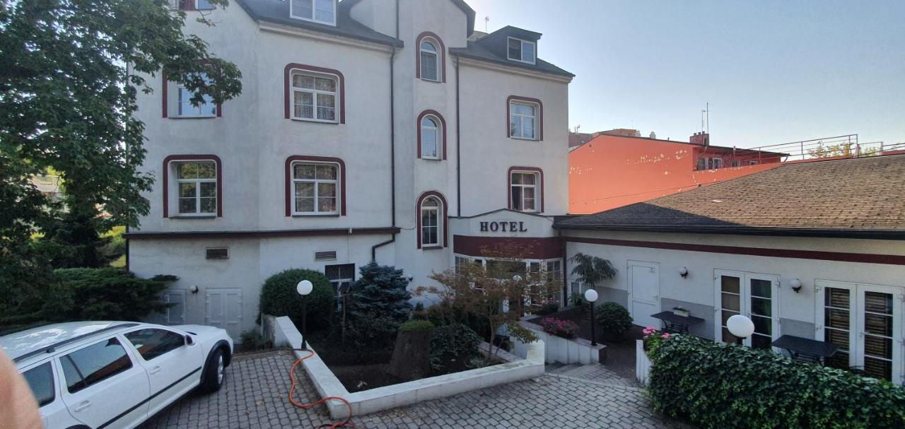 Hotel Jerabek Prague Ngoại thất bức ảnh